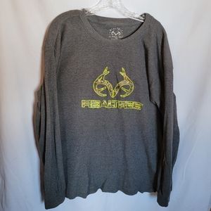 Reeltree Mens XL Long Sleeve Ribbed Tshirt Gray Camo Logo On Chest Sleeve Logo